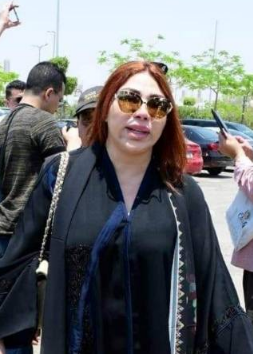 سبب قرار وقف غادة ابراهيم بعد ما فعلته في جنازة سمير صبري